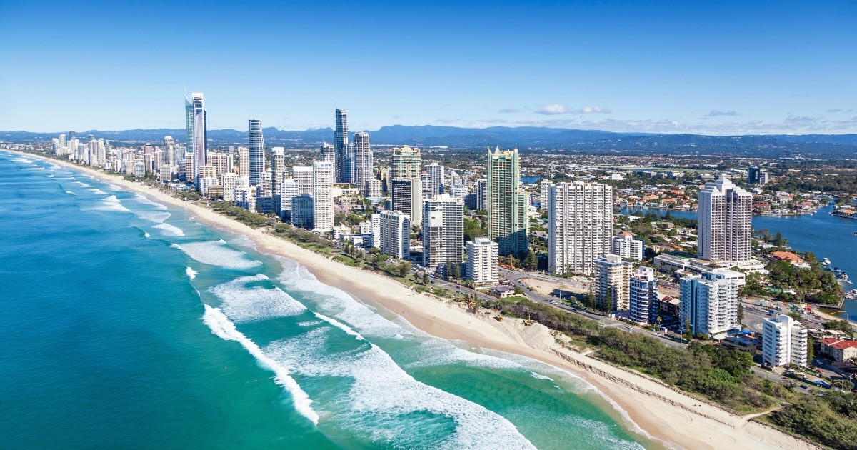 Gold Coast Hotels: Live Price Comparison (Booking.com vs Agoda vs Expedia)