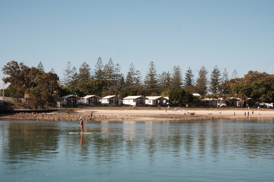 Gold Coast beach and hotels - school holiday accommodation budget guide