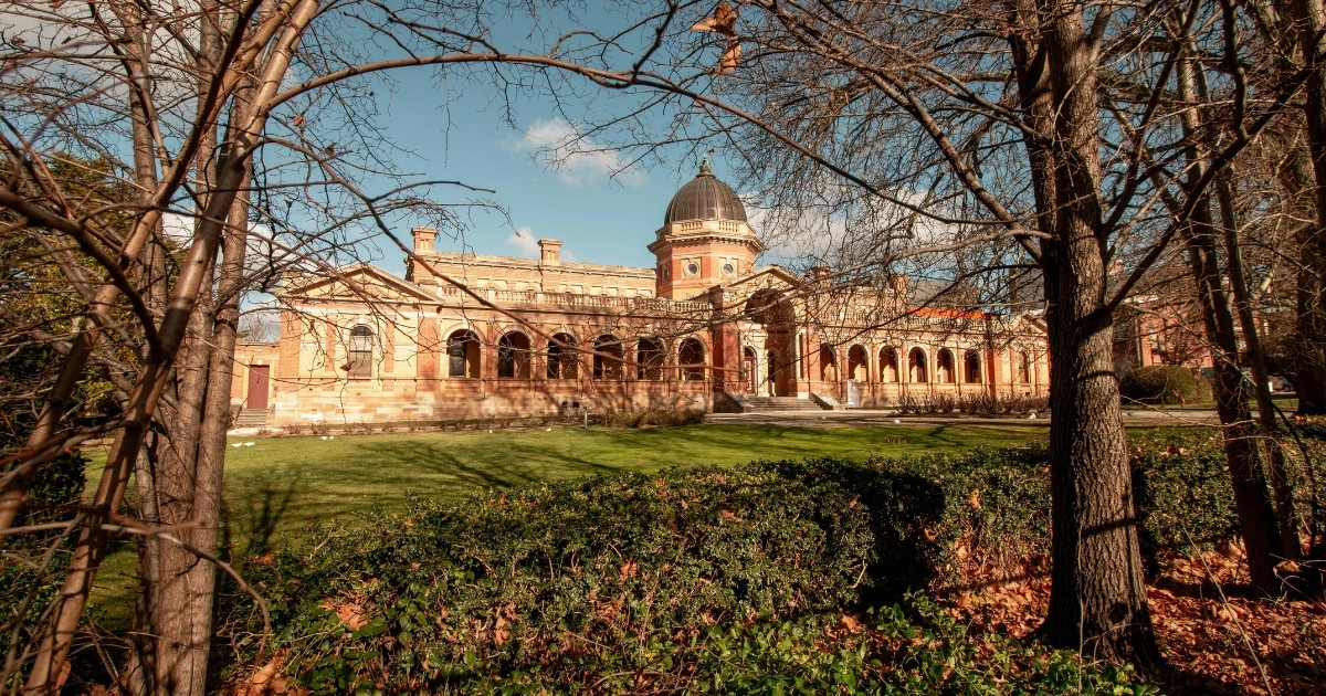 Best Hotel Price Comparison Sites for Australia (2026)