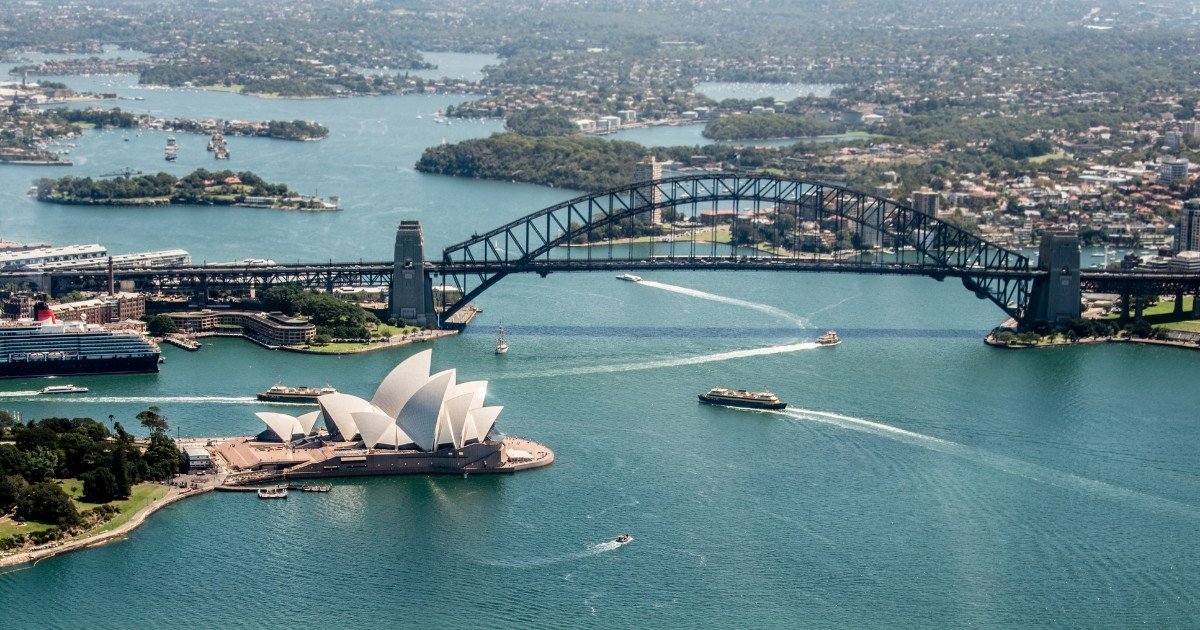 Sydney CBD Hotels: Live Price Comparison (Booking.com vs Agoda vs Expedia)